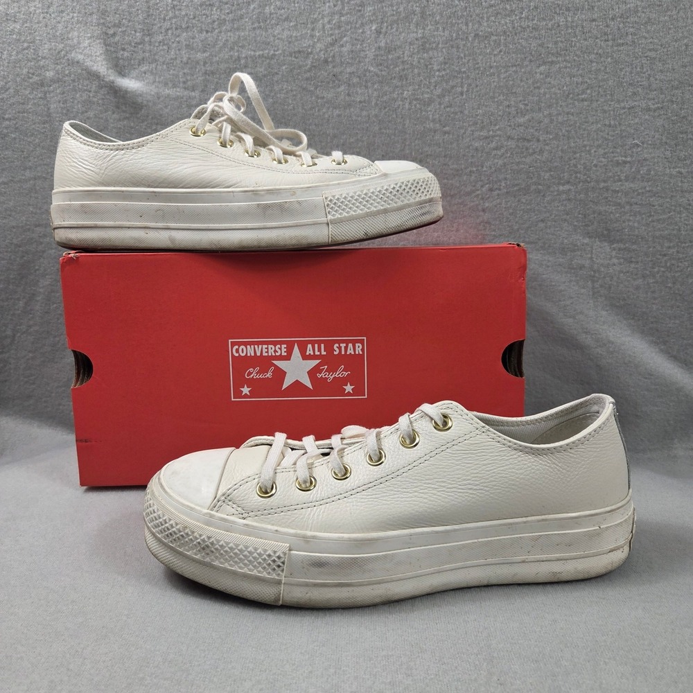 Converse Platform Sneakers Womens 10 White Good Leather Low Top Gold Star Studs